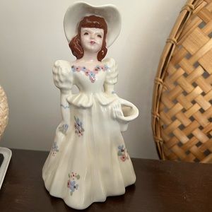 Florence Ceramics Bee Bud Holder Vase